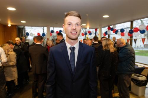 Dan Fiveash jumped into water to save a man's life.