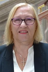 Photo of Sharon Roots